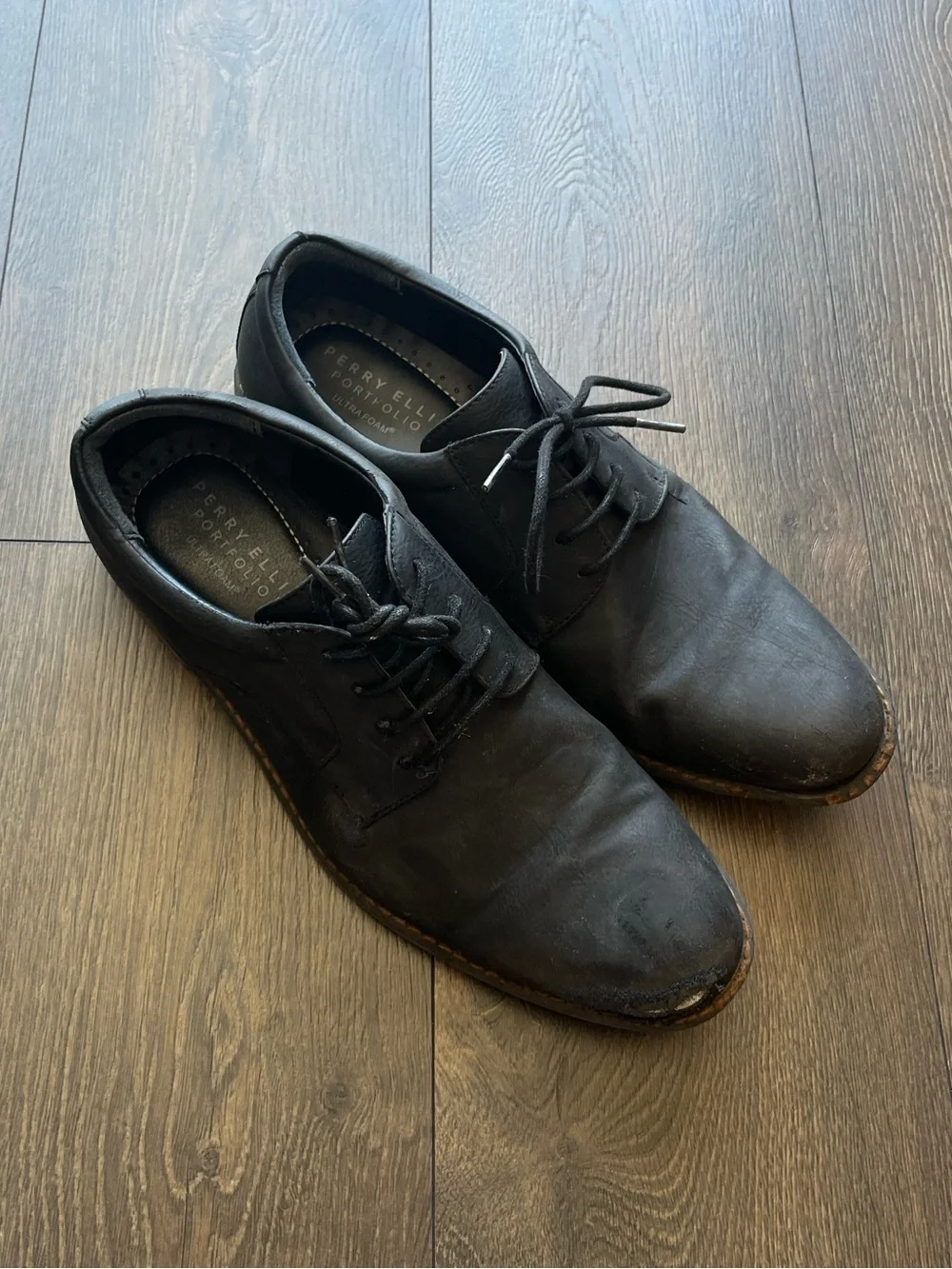 Perry Ellis Portfolio Leather Derby Shoes